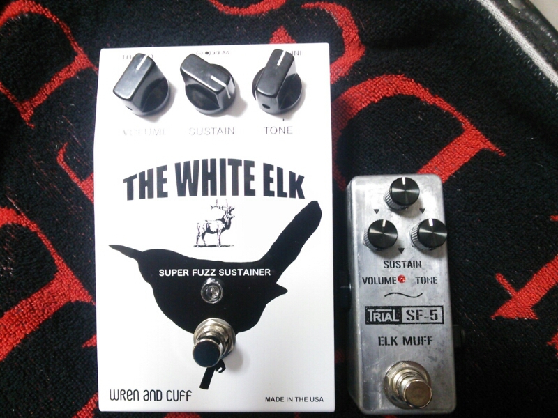 WREN AND CUFF THE WHITE ELK : びっくもふのゆかいなおもちゃたち