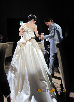 2年ぶりの結婚式列席。マンダリンオリエンタル。_d0029716_14303045.jpg