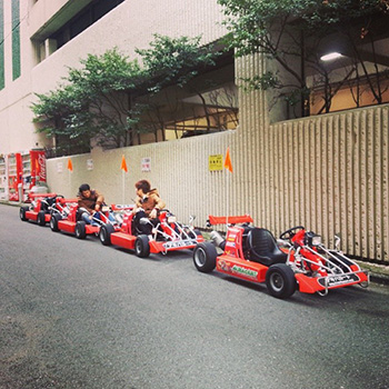 普通免許で公道を走れるミニカー「アキバカート」でスカイツリーや皇居の周りをドライブしてきた_c0060143_1441285.jpg