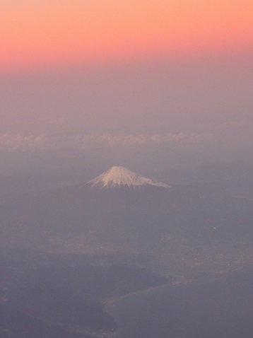 窓からの風景（JL1610　広島→羽田）_e0047657_22204365.jpg