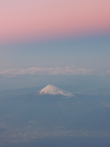 窓からの風景（JL1610　広島→羽田）_e0047657_22264376.jpg