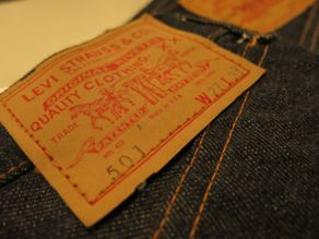\"DEADSTOCK LEVI\'S COLLECTION\"ってこんなこと。_c0140560_1047594.jpg