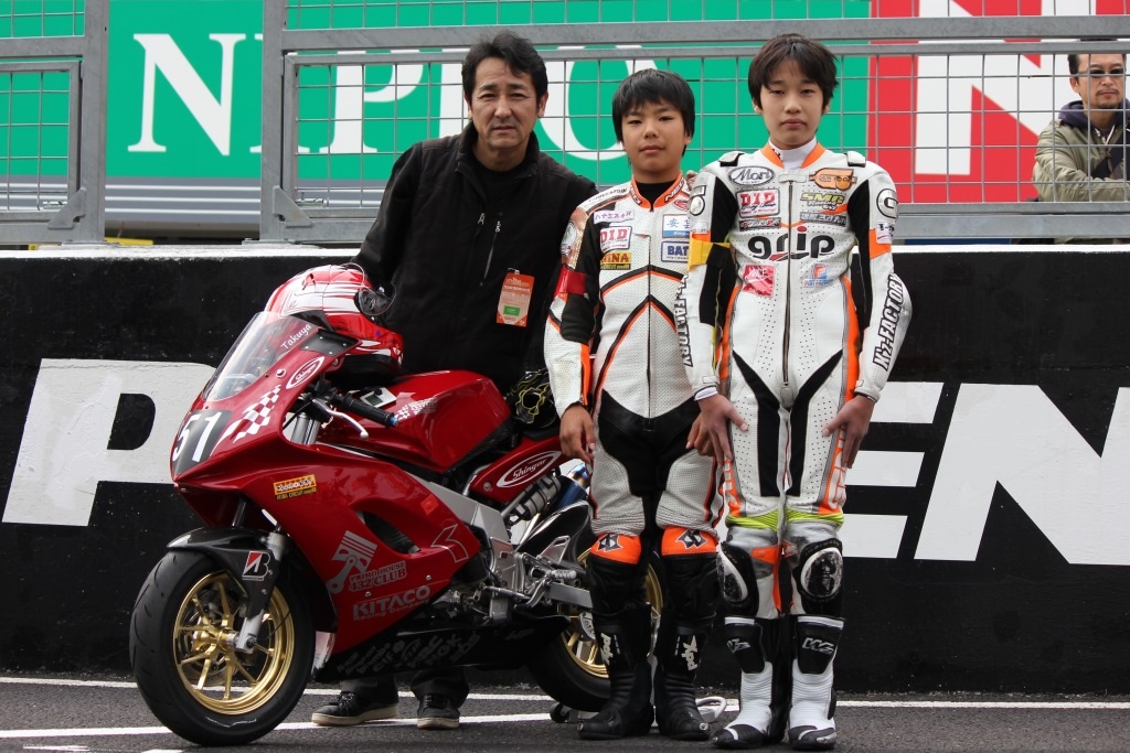 13\'鈴鹿 MiniMoto OPEN 4時間耐久レース！_a0164504_10552736.jpg