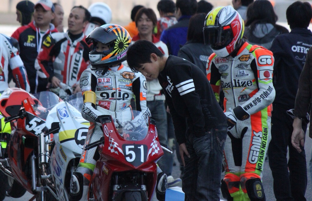 13\'鈴鹿 MiniMoto OPEN 4時間耐久レース！_a0164504_10573426.jpg