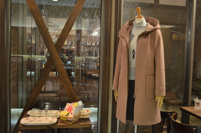 ”しなやかメルトンスタイリッシュロングコート”_d0153941_17582212.jpg