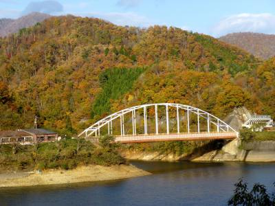 福井県大野市の九頭竜湖に紅葉を見にいってきました。_c0033858_7212961.jpg