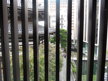池坊華展 (六角堂)_d0195183_450444.jpg