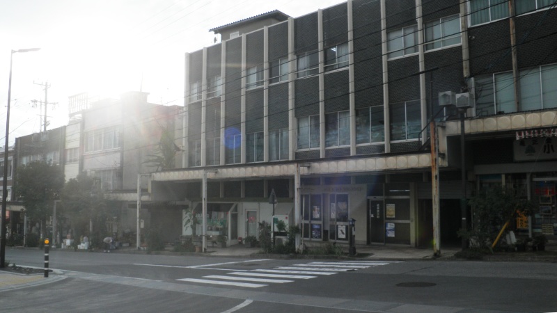 e0304702_1891672.jpg