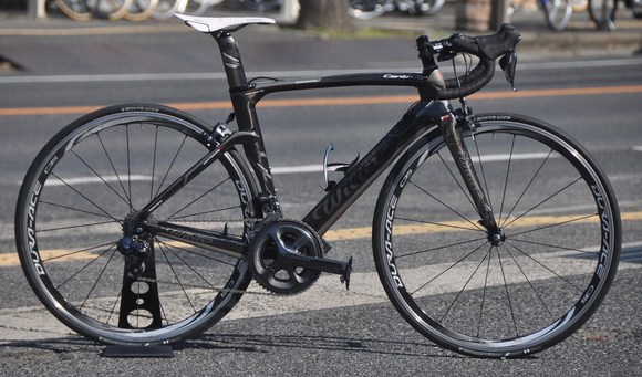 Wilier Cento 1 Air　+　新型6800Di2_b0246207_2337367.jpg