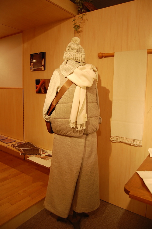 さぁ、出掛けましょう!_a0112812_23243837.jpg