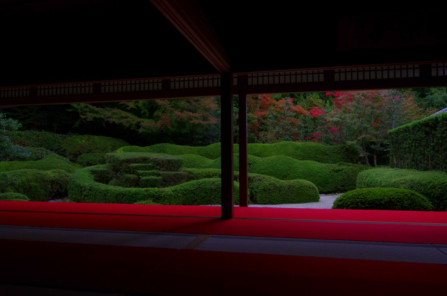 紅葉はもうちょっと：大池寺　滋賀_d0186245_02019.jpg