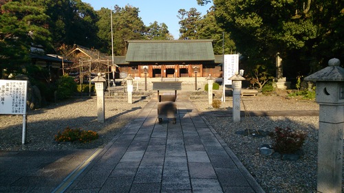 ぶらり彦根城〜護国神社 散歩。_a0148408_1354950.jpg