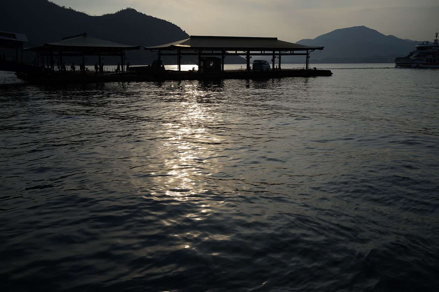 秋の安芸の宮島4〜（登山はなし）_c0064025_17421199.jpg