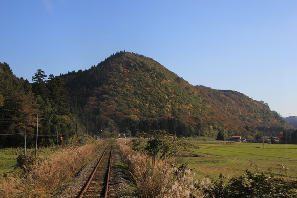 陸羽東線 絶景!_d0202264_5441667.jpg