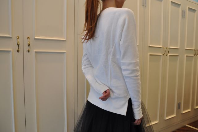 冬にスウェットを着るなら ・・・ Rita Jeans Tokyo._b0110586_17495788.jpg