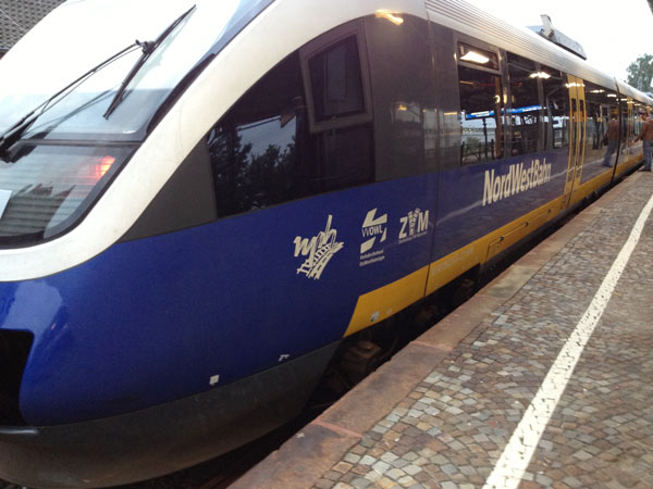 No.26 9月24日 デトモルト⇒ドルトムントの列車_a0047200_1132756.jpg