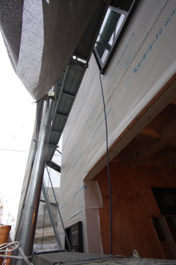 Coo Planning の 住宅設計／千代崎の家 外壁透湿防水シート貼り。_d0111714_15502212.jpg