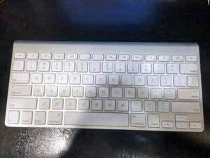 純正キーボード_f0154626_1951334.jpg