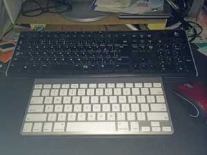 純正キーボード_f0154626_1962948.jpg