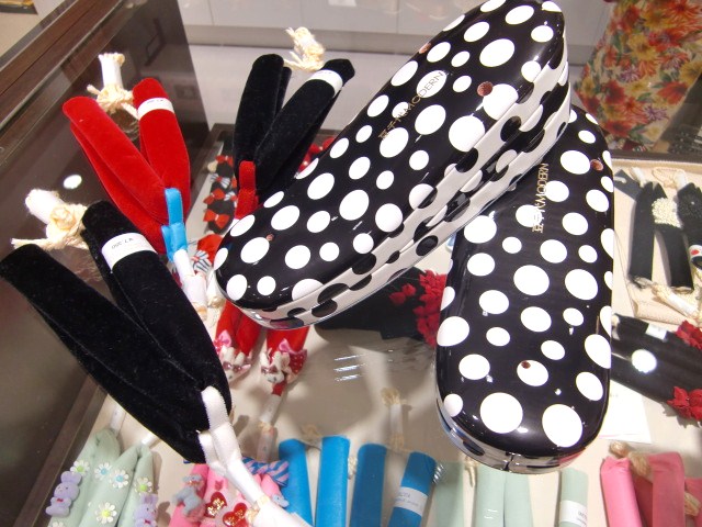 「みんなのデコ鼻緒展~お好みすげ~」初日です!_e0167832_2118268.jpg