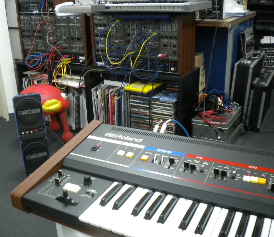 Roland JUNO-6試奏記 : 風流音色まねゑもん Roland JUNO-6試奏記 : 風流音色まねゑもん