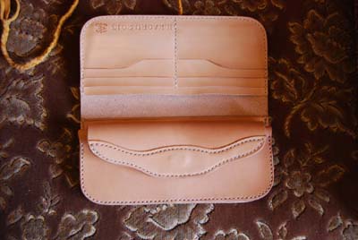 ナチュラルホワイトな長財布_f0155891_17345233.jpg