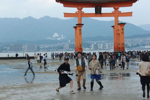 連写 in宮島 鳥居前_d0157497_18394494.jpg