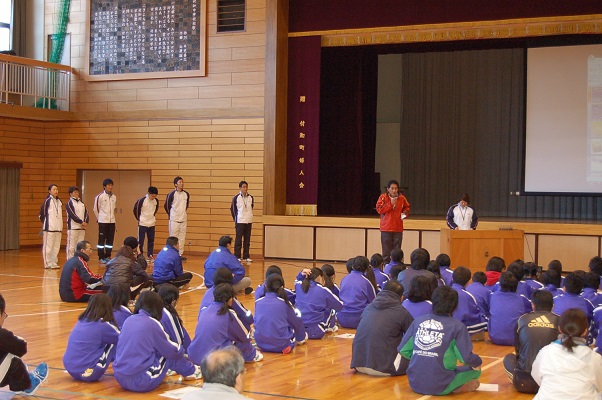 ジュニアサポート研修会を行いました_d0010630_15151172.jpg