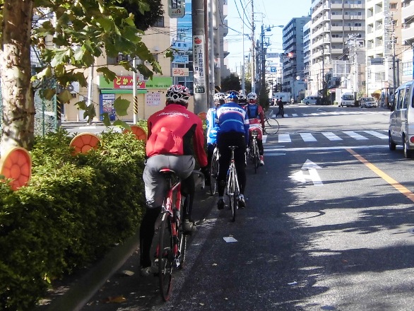 横浜→鎌倉→三浦半島→横浜・・・遠回りじゃねえ？_e0107493_20373726.jpg