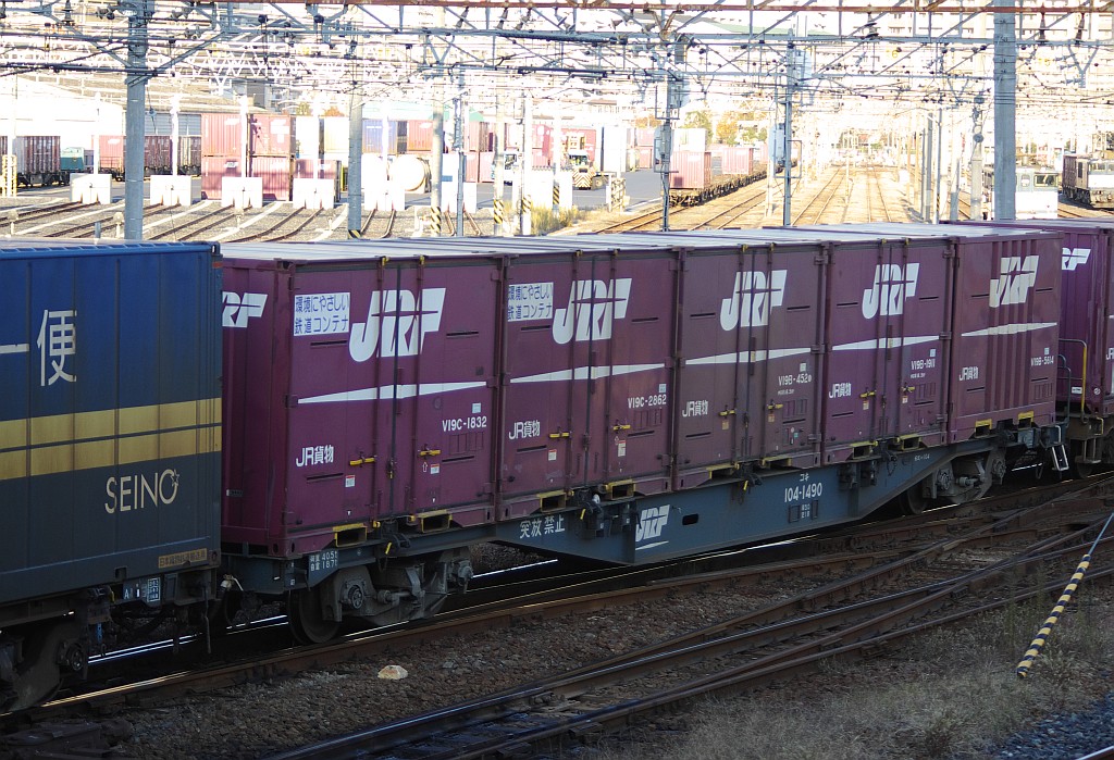 f0203926_8374586.jpg