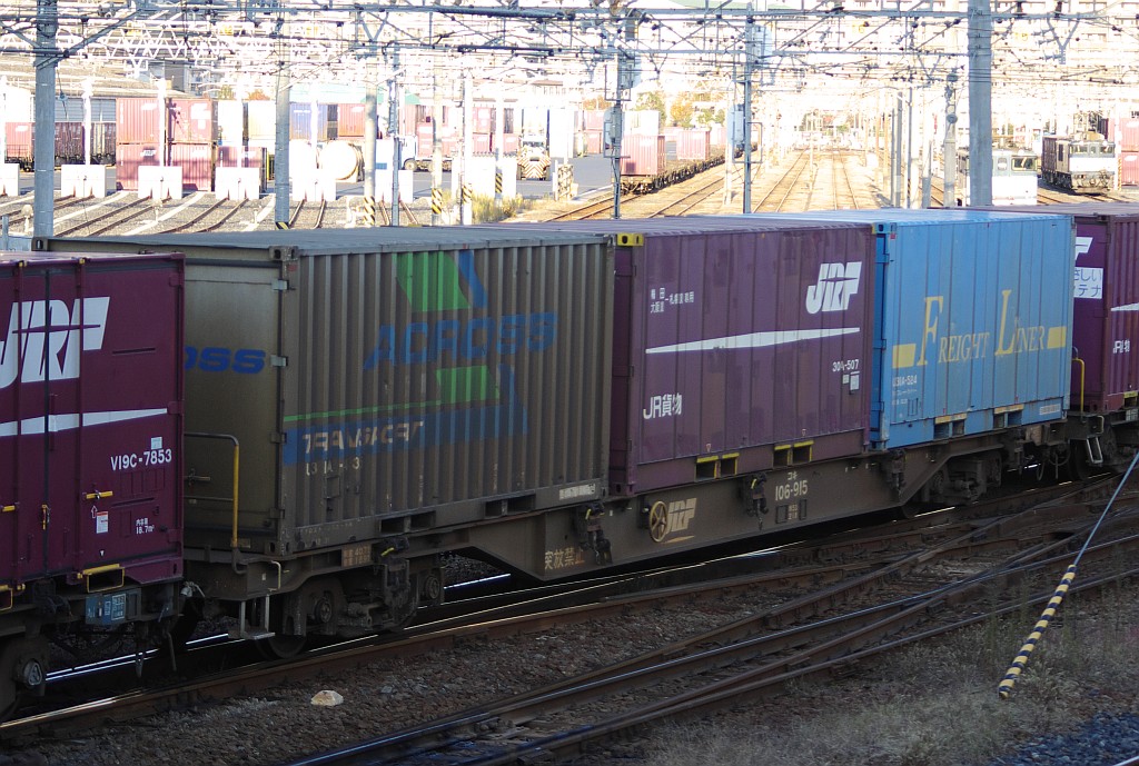 f0203926_8391778.jpg