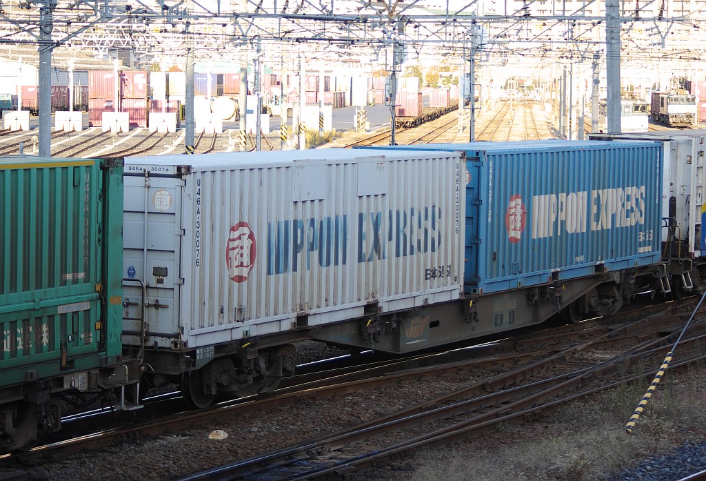 f0203926_839567.jpg