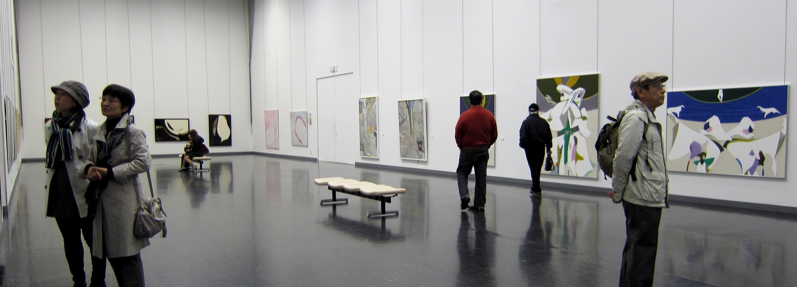 2311) 「モダンアート北海道支部展 & アートフェスティバル2013の会場様子」_f0126829_11493197.jpg