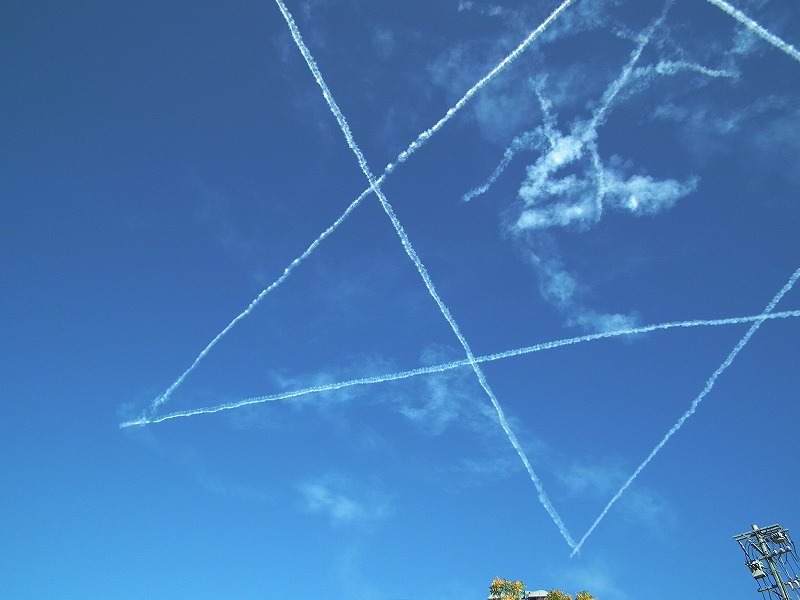 航空ショー、ブルーインパルスのリハーサル風景_a0018655_21122148.jpg