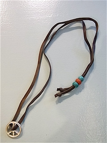 HOLLYWOOD RANCH MARKET / PEACE LEATHER NECKLACE_f0139457_12282984.jpg