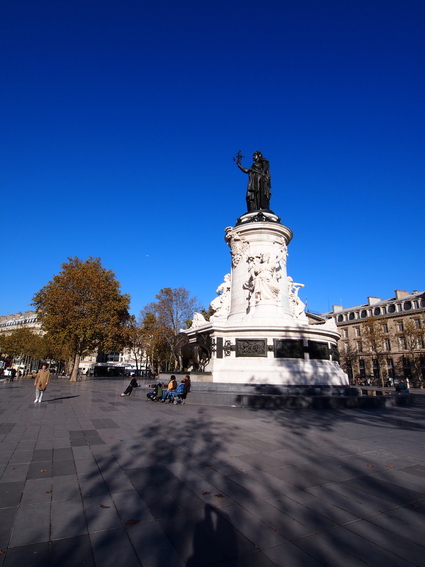 Parisお散歩風景1_d0127925_22524774.jpg