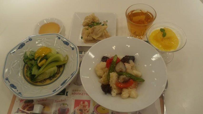 昨日の夕飯_a0248848_8125652.jpg