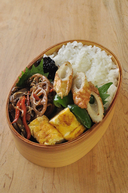 野球おにぎりと五目きんぴら弁当_b0171098_892170.jpg