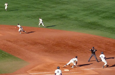 大商大対明治大　１１月１９日　第４４回明治神宮野球大会　準決勝_b0166128_10131128.jpg