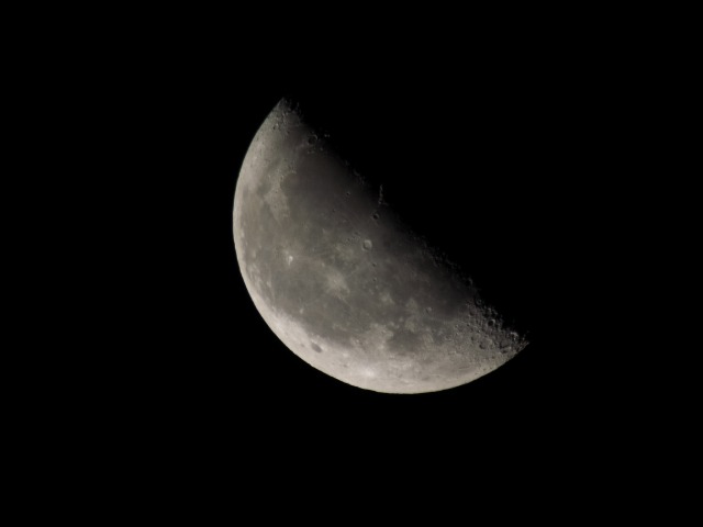 Half - Moon_b0149692_6484364.jpg