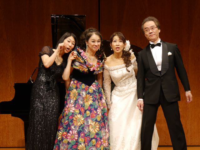 f0144003_22180380.jpg