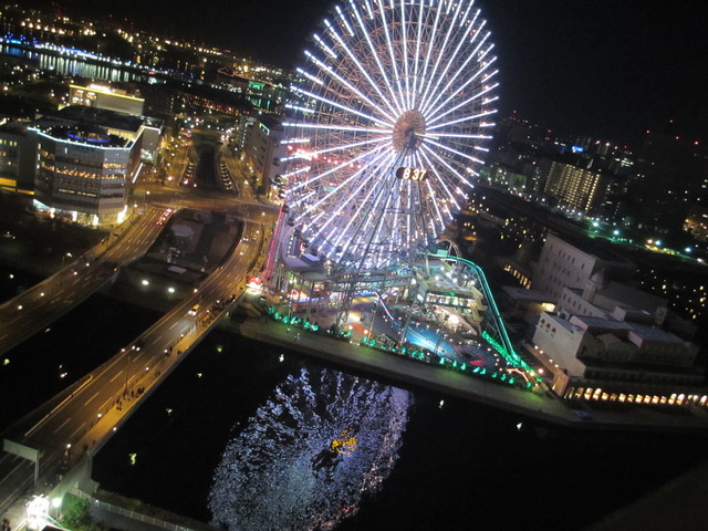 バスルームから観覧車 横浜ベイホテル東急 よく飲むオバチャン 本日のメニュー