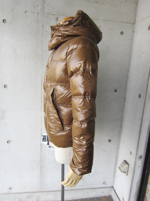 DUVETICA ・・・ BALIO 艶NYLON 系での注目モデル!★!_d0152280_664747.jpg