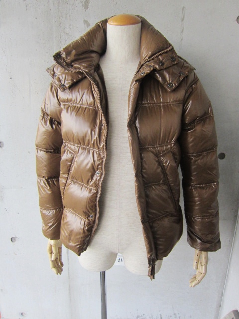 DUVETICA ・・・ BALIO 艶NYLON 系での注目モデル!★!_d0152280_67598.jpg