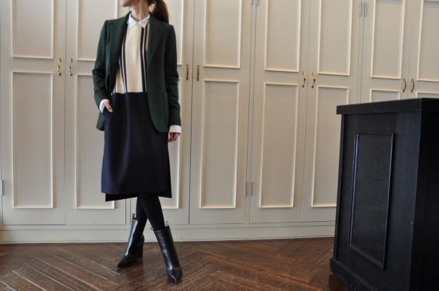 クールな女性らし さ ・・・ DRIES VAN NOTEN ._b0110586_2015638.jpg