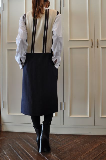 クールな女性らし さ ・・・ DRIES VAN NOTEN ._b0110586_2061091.jpg