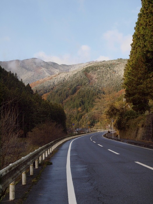 湯来ロッジの西の山_c0116915_23124296.jpg