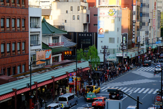 「浅草 THE GATE HOTEL 雷門 by HULIC 客室」_a0000029_2373143.jpg