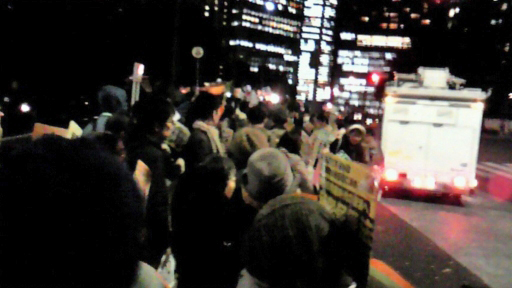 特定秘密保護法反対 首相官邸前に450人 11月27日_c0024539_442681.jpg