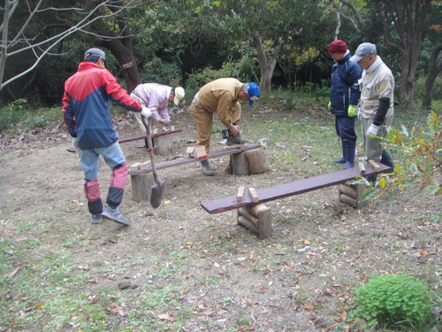 サツマイモ掘り＆イベント準備_c0108460_1852848.jpg